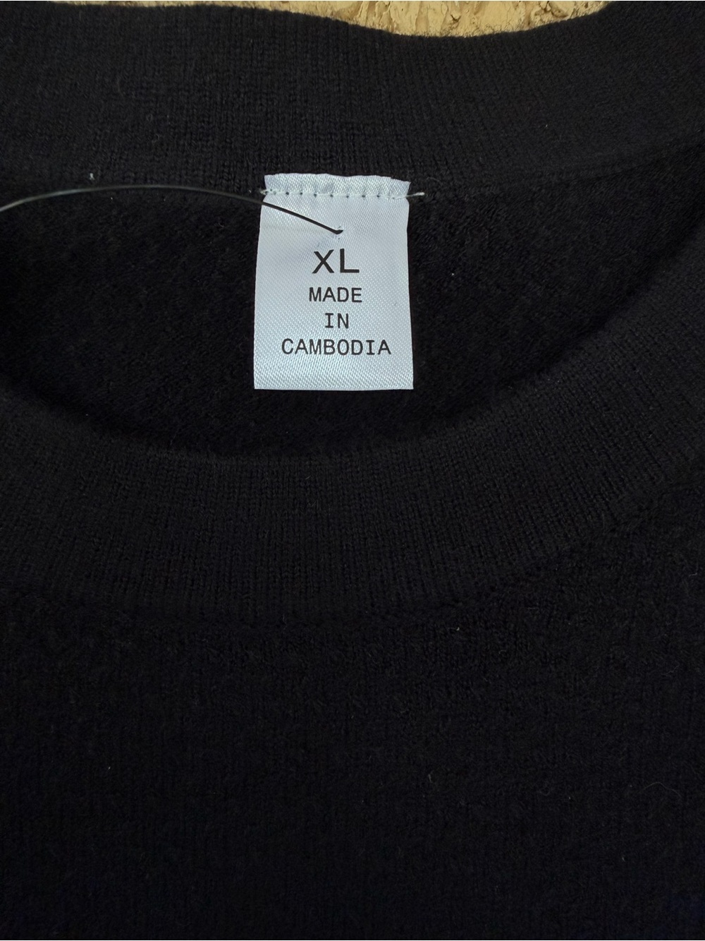 Fabletics Black Textured Soft Crewneck Sweater Women’s XL Black - Picture 5 of 9
